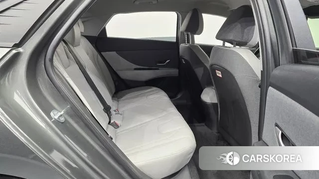 Hyundai Avante (CN7) 2023 Серый из Кореи, фото 3