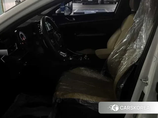 Kia K5 Hybrid 3rd Generation 2023 Белый из Кореи, фото 3