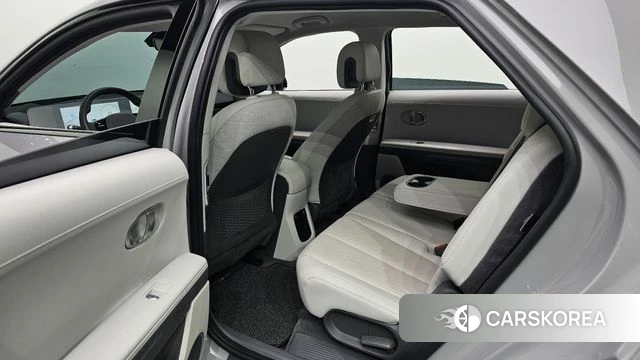 Hyundai Ionic 5 2022 Серебристо-серый из Кореи, фото 3