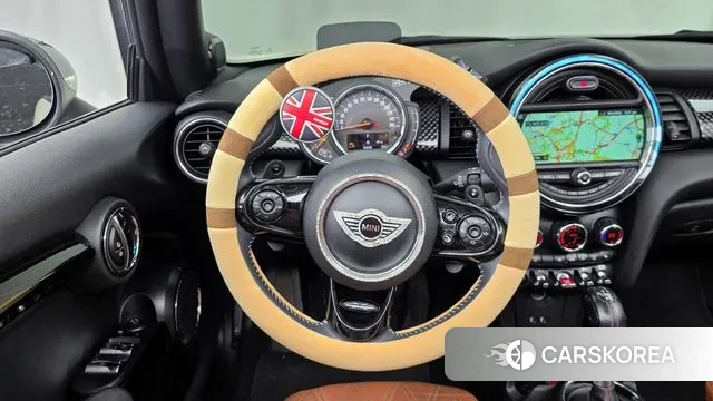 Mini Cooper S Convertible 2018 Жемчужный цвет из Кореи, фото 3