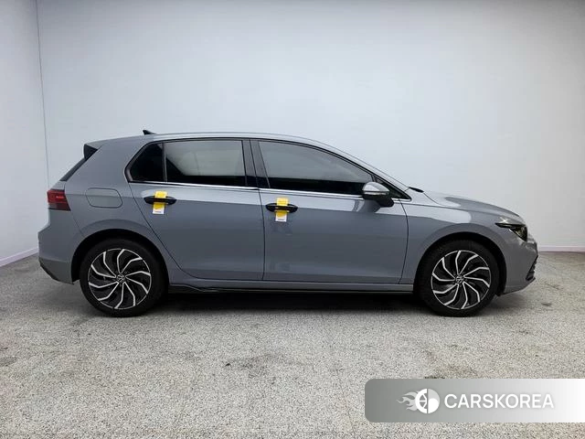 Volkswagen Golf 2021 Темно-серый из Китая, фото 3