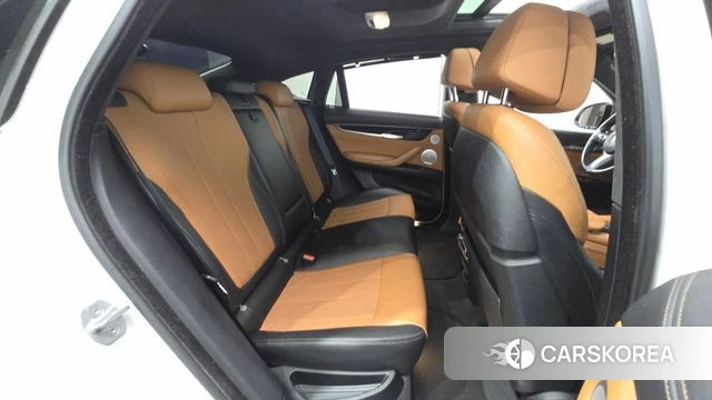 BMW X6 (F16) 2018 Белый из Кореи, фото 3