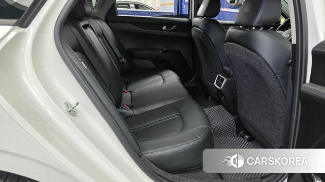 Kia The New K5 3rd generation 2026 Белый из Кореи, фото 3