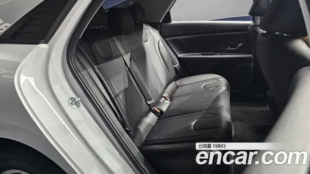 Hyundai Avante (CN7) 2021 Белый из Кореи, фото 3