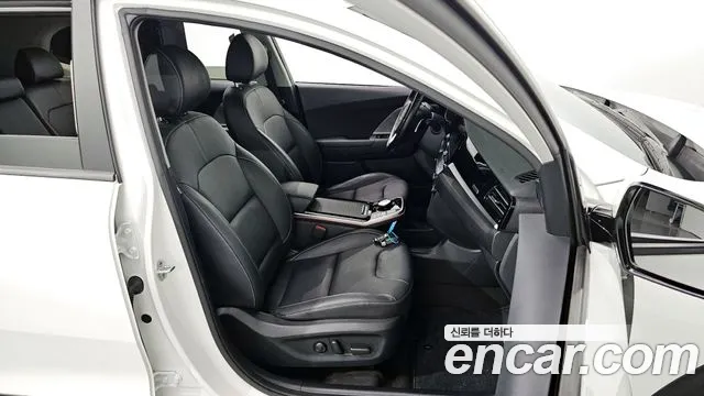 Kia Niro Plus id 2436342 из Кореи 3