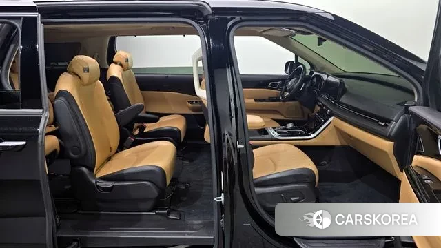 Kia Carnival 4th generation 2021 Черный из Кореи, фото 3