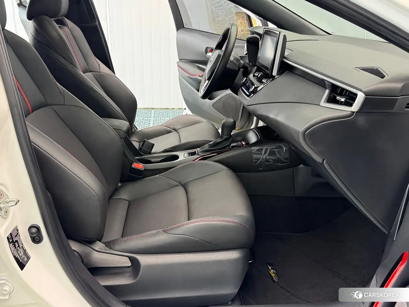 Toyota Levin 2022 Белый из Китая, фото 3
