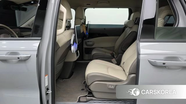 Kia The New Carnival 4th Generation 2024 Серый из Кореи, фото 3