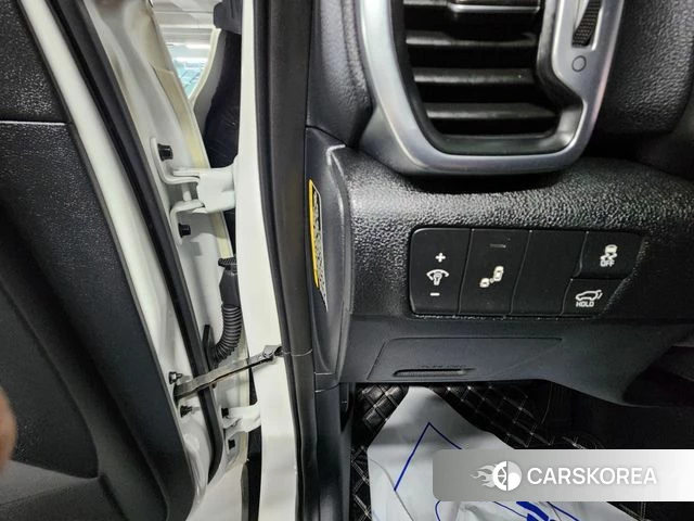Kia Sportage 4th Generation 2018 Белый из Кореи, фото 3