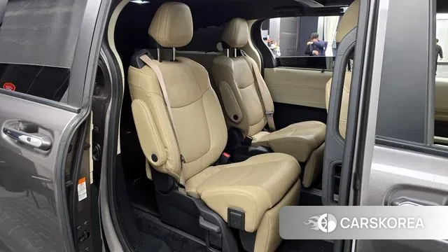 Toyota Sienna 4th Generation 2022 Серый из Кореи, фото 3