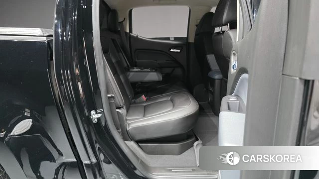 Chevrolet (GM Daewoo) Real New Colorado 2022 Черный из Кореи, фото 3