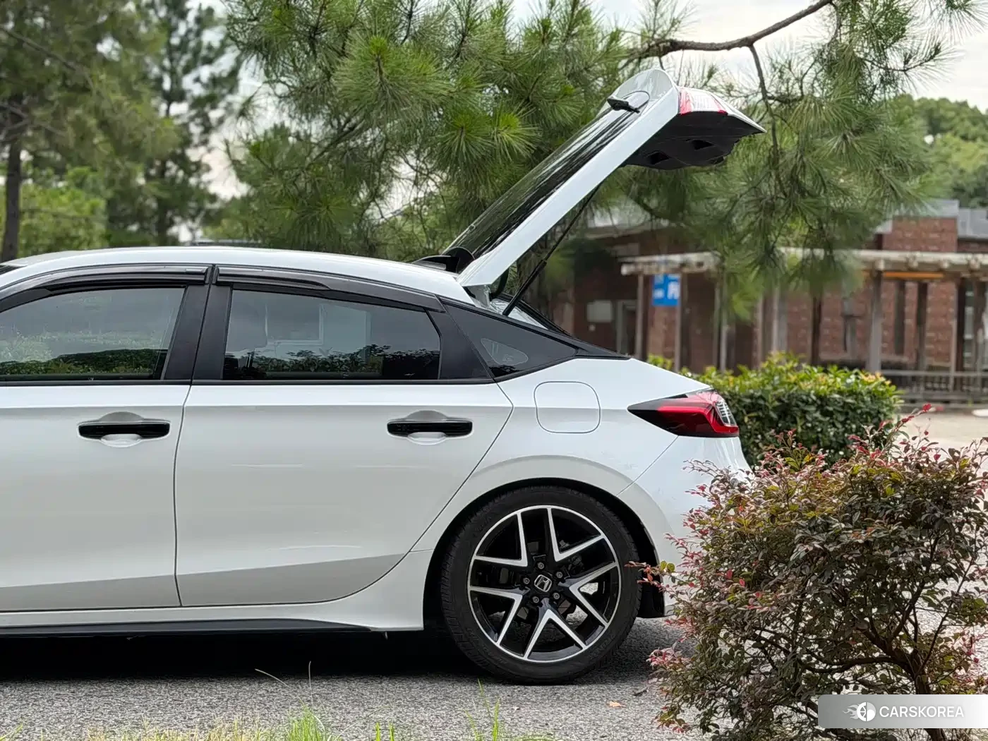 Honda Civic 2023 Белый из Китая, фото 3