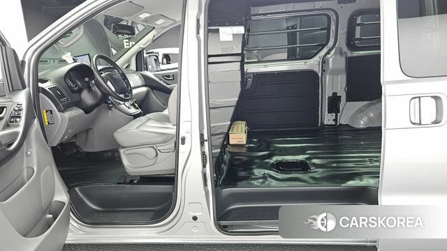 Hyundai The New Grand Starex 2020 Серебряный из Кореи, фото 3