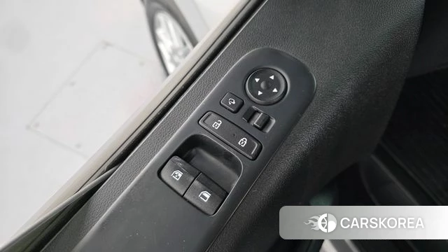Hyundai Staria 2021 Серебристо-серый из Кореи, фото 3