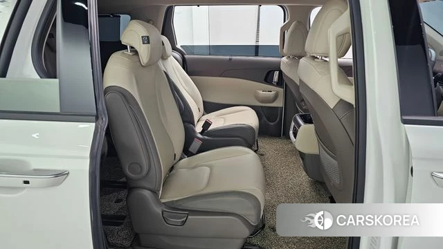 Kia The New Carnival 4th Generation 2025 Белый из Кореи, фото 3