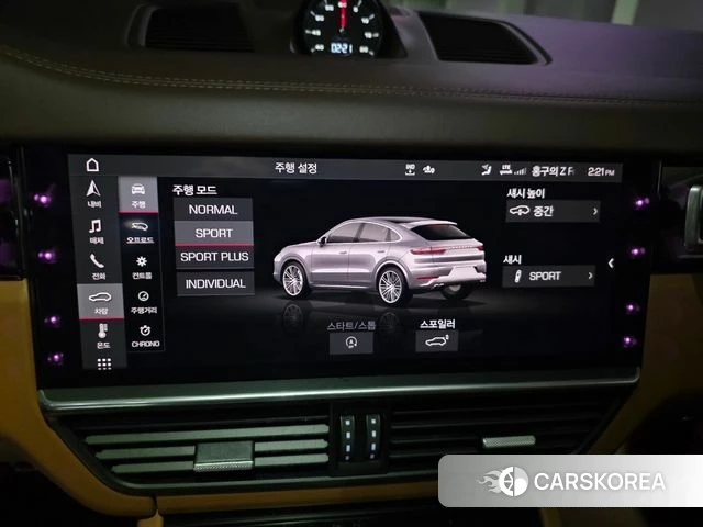 Porsche Cayenne (PO536) 2021 Черный из Кореи, фото 3
