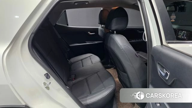 Kia Stonic 2019 Белый из Кореи, фото 3