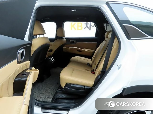 Kia Sorento 4th Generation 2023 Белый из Кореи, фото 3