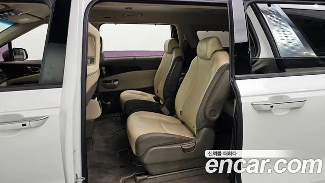 Kia Carnival 4th generation 2021 Белый из Кореи, фото 3