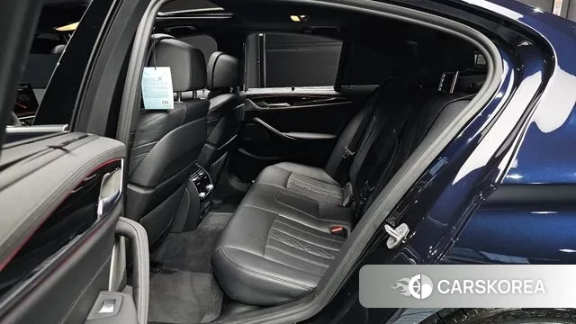 BMW 5 Series (G30) 2022 Черный из Кореи, фото 3