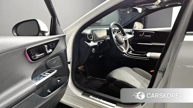 Mercedes-Benz C-Class W206 2024 Белый из Кореи, фото 3