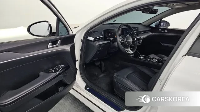 Kia The New K5 Hybrid 3rd generation 2024 Белый из Кореи, фото 3