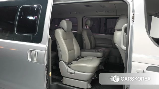 Hyundai The New Grand Starex 2019 Серебряный из Кореи, фото 3
