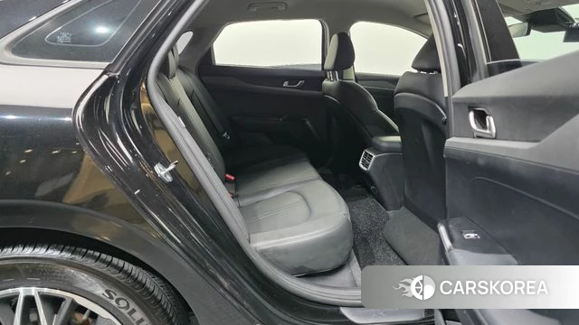 Kia K5 3rd generation 2023 Черный из Кореи, фото 3