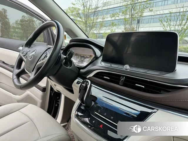 Buick GL8 2020 Коричневый из Китая, фото 3