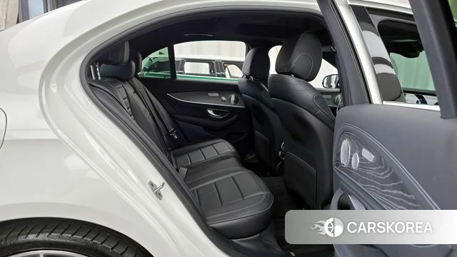 Mercedes-Benz E-Class W213 2020 Белый из Кореи, фото 3