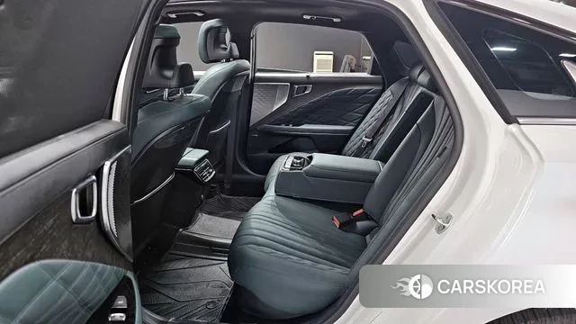 Kia K8 Hybrid 2023 Белый из Кореи, фото 3