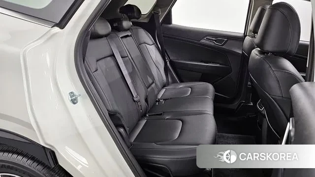 Kia Sportage 5th Generation 2023 Белый из Кореи, фото 3