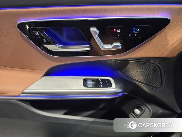 Mercedes-Benz CLE-Class C236 2025 Черный из Кореи, фото 3