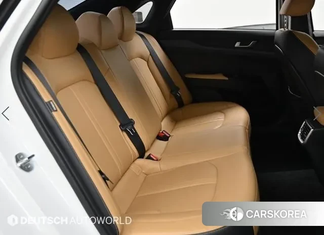 Kia K5 3rd generation 2021 Белый из Кореи, фото 3