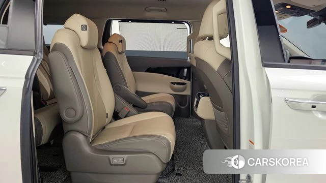Kia Carnival 4th generation 2023 Белый из Кореи, фото 3