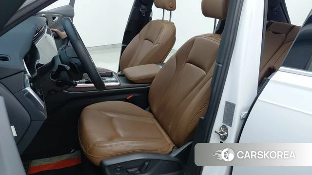Audi Q7 (4M) 2020 Белый из Кореи, фото 3