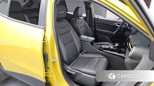 Chevrolet (GM Daewoo) Trax Crossover 2023 Желтый из Кореи, фото 3