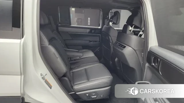 Hyundai Santa Fe (MX5) 2023 Белый из Кореи, фото 3