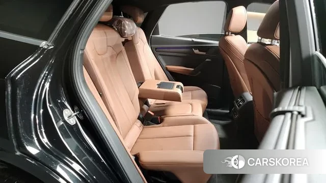 Audi Q5 (FY) 2023 Черный из Кореи, фото 3