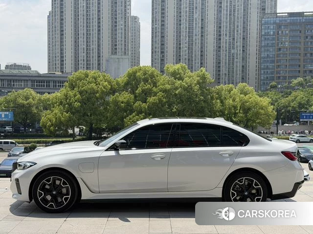 BMW i3 2024 Белый из Китая, фото 3