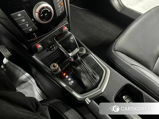 Ssangyong Tivoli Armor 2019 Белый из Кореи, фото 3