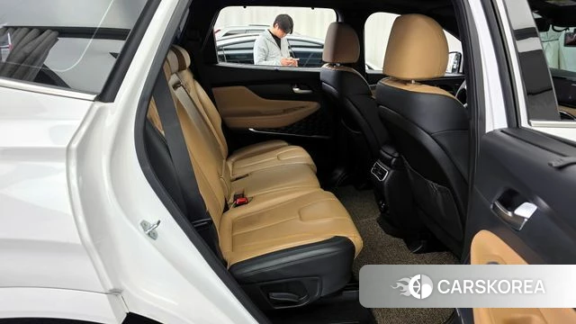 Hyundai The New Santa Fe 2022 Белый из Кореи, фото 3