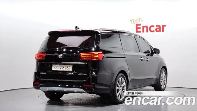 Kia The New Carnival id 2690386 из Кореи 3