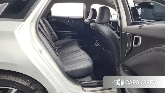 Kia The New K8 2024 Серебристо-серый из Кореи, фото 3