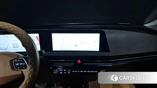 Kia EV6 2023 Черный из Кореи, фото 3