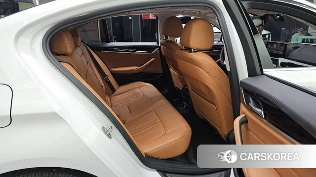 BMW 5 Series (G30) 2020 Белый из Кореи, фото 3