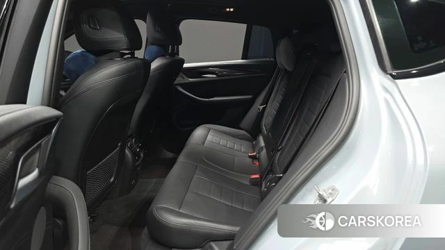 BMW X4 (G02) 2024 Серый из Кореи, фото 3