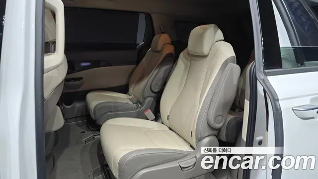 Kia Carnival 4th generation 2022 Белый из Кореи, фото 3