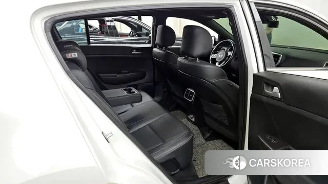 Kia Sportage The Bold 2018 Белый из Кореи, фото 3