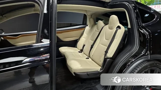 Tesla Model X 2019 Черный из Кореи, фото 3